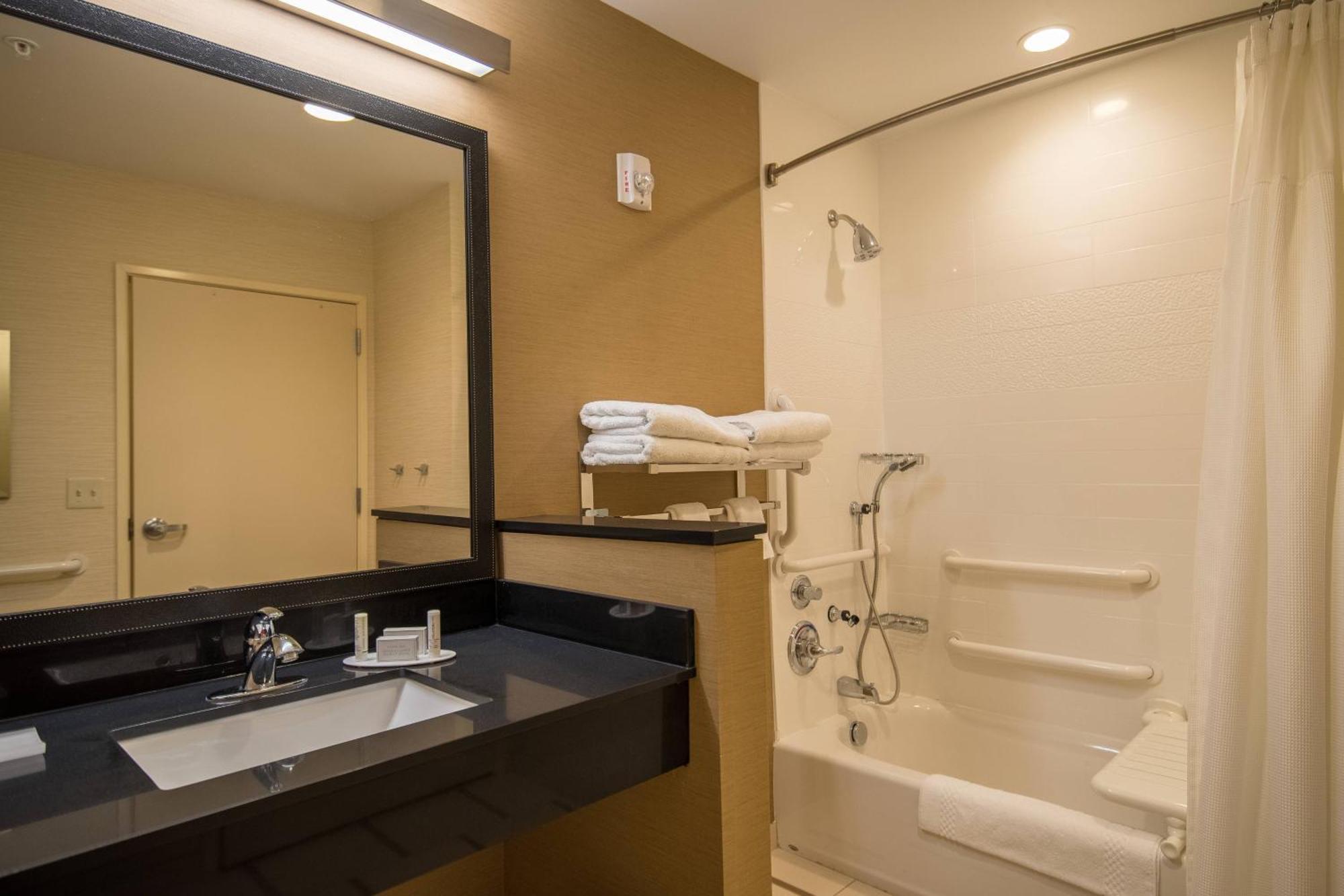 Fairfield Inn & Suites By Marriott Provo Orem Ngoại thất bức ảnh